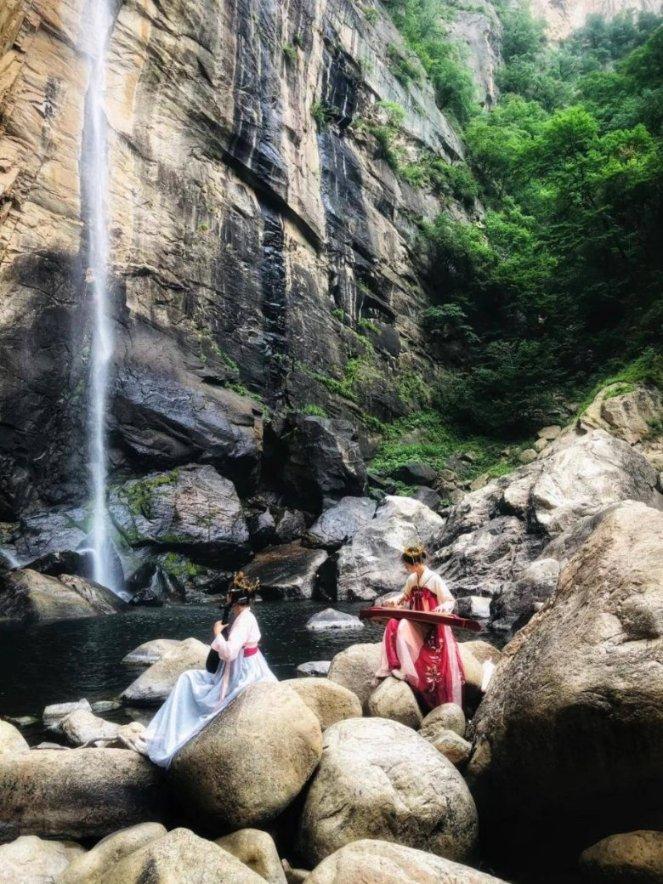 近期气温“大跳水”在田果蔬要保暖